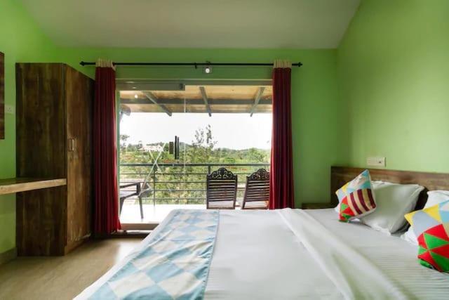 Letstay Vythiri Hill Palace Номер фото