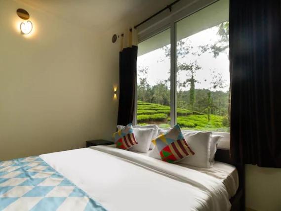 Letstay Vythiri Hill Palace Экстерьер фото
